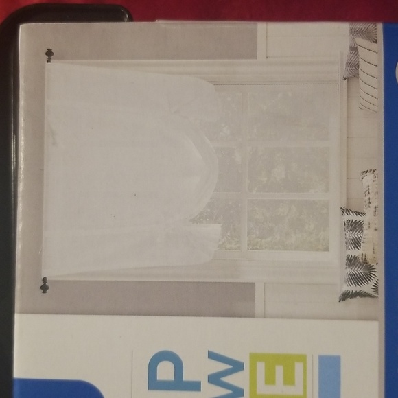 Window shades - Picture 3 of 6